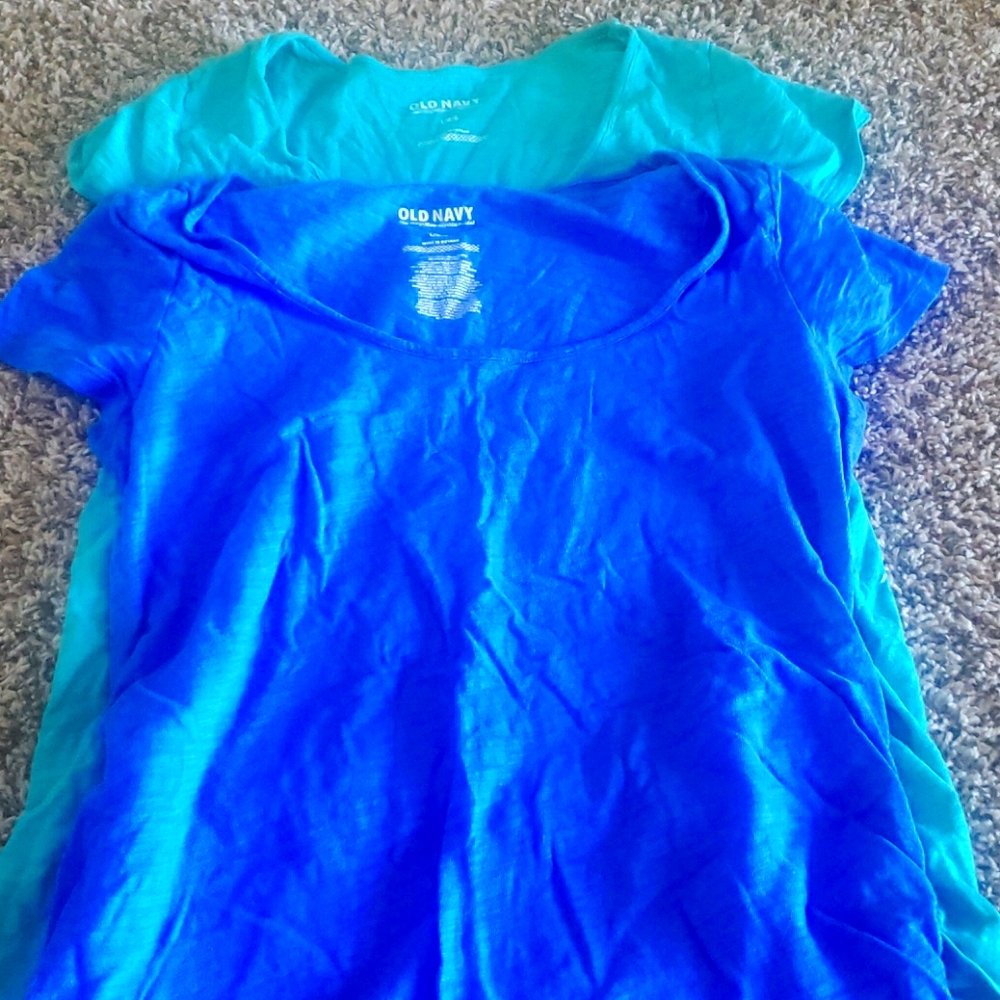 Lot of 2 large old navy maternity shirts.